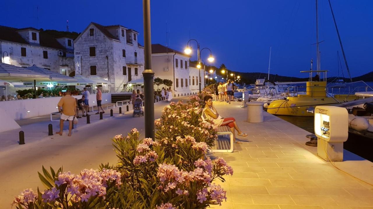 Lastin Dvor Rogoznica  Exteriér fotografie